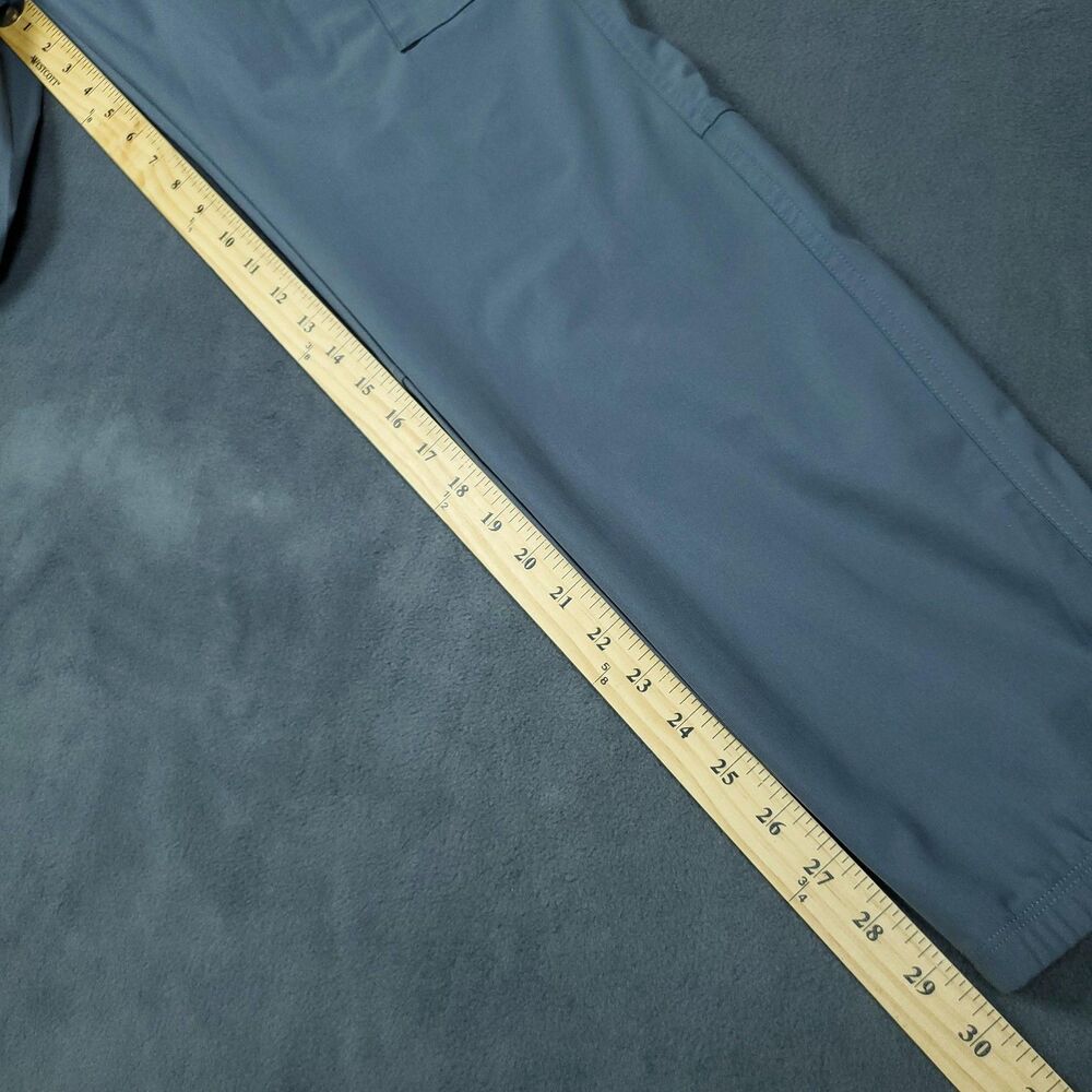 Vuori Men's Gray Meta Cargo Pants Performance Jogger Size 34x30 - Picture 13 of 16